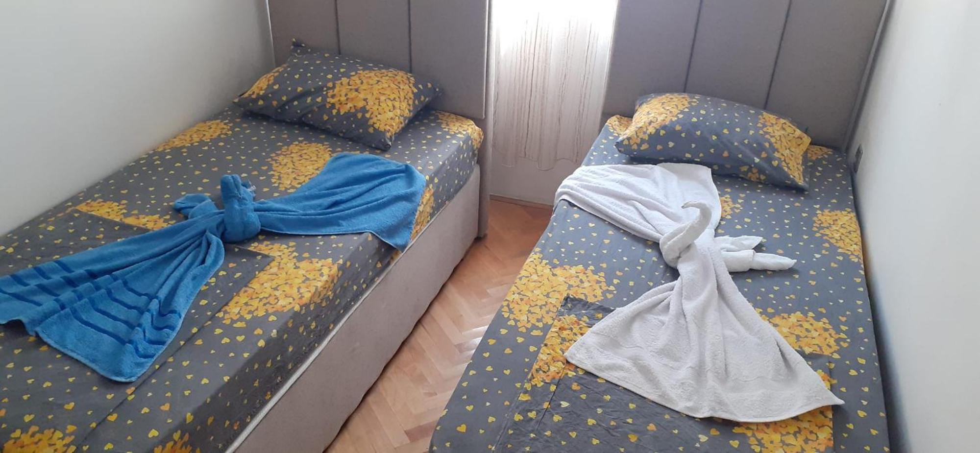Apartments Djedovic 2 Petrovac 외부 사진