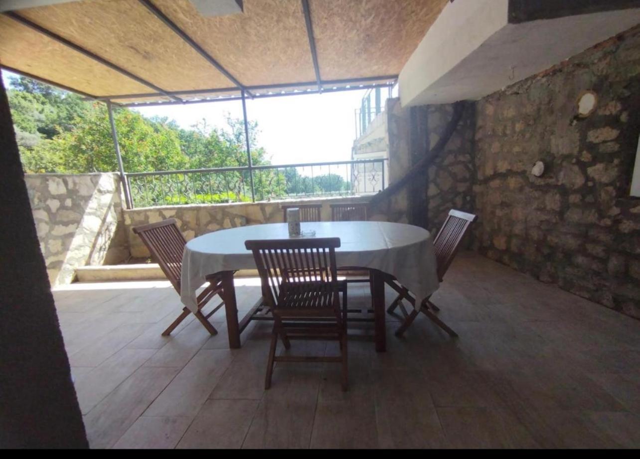 Apartments Djedovic 2 Petrovac 외부 사진