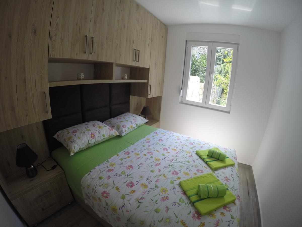 Apartments Djedovic 2 Petrovac 외부 사진