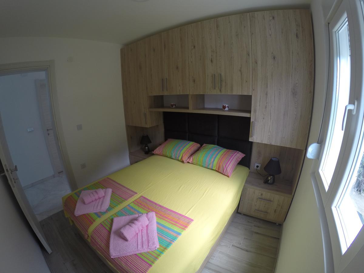 Apartments Djedovic 2 Petrovac 외부 사진
