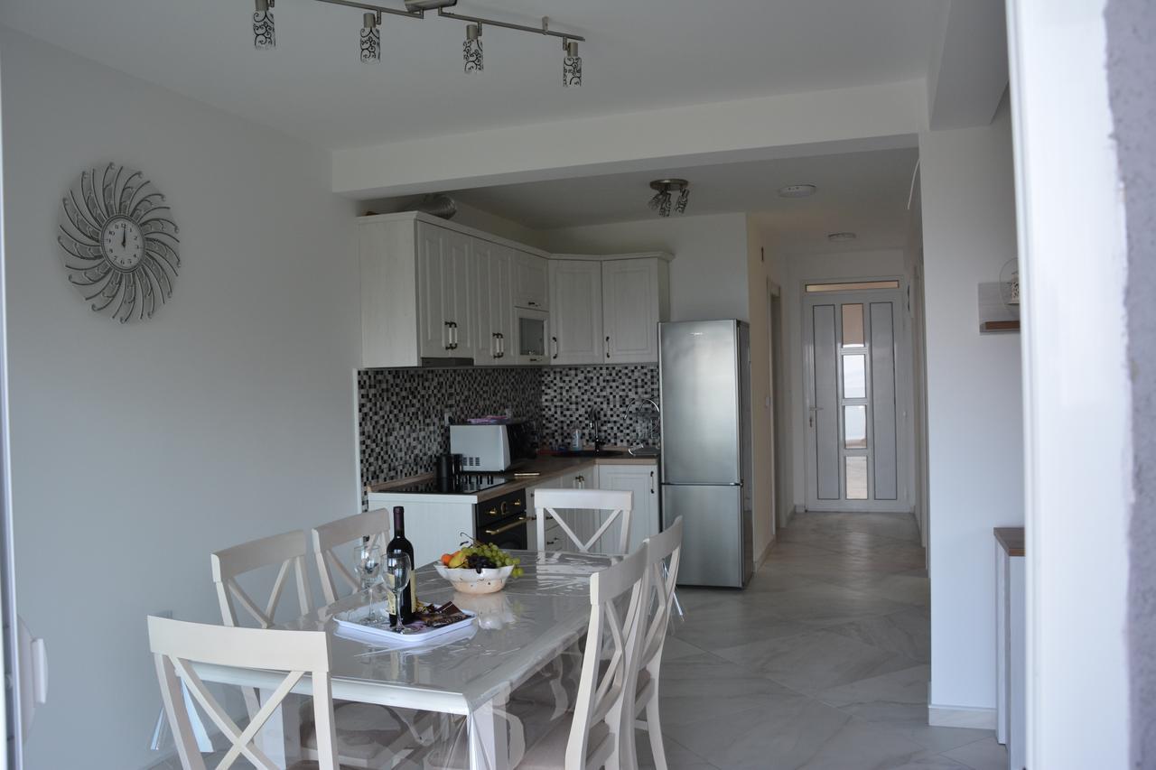 Apartments Djedovic 2 Petrovac 외부 사진