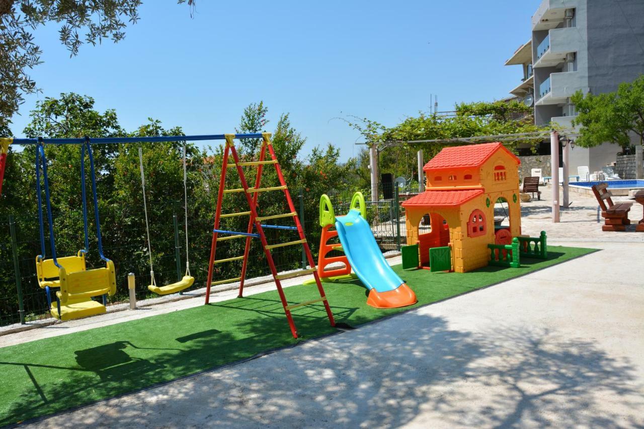 Apartments Djedovic 2 Petrovac 외부 사진